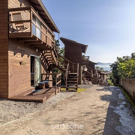 フロリアノポリス Chale Rustico Perto Da Praia Em Jurere Mav005ヴィラ エクステリア 写真